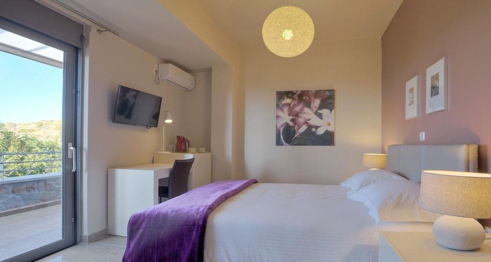 Marini Luxury Apartments&suites
