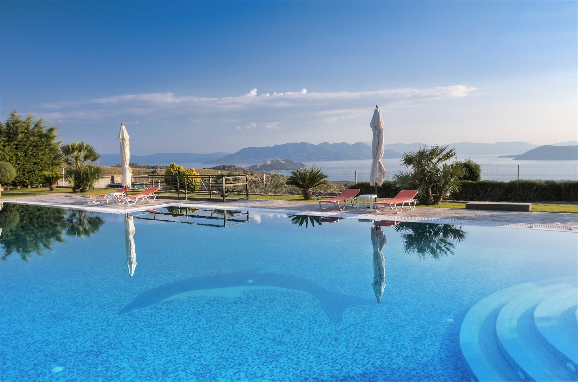 Marini Luxury And Apartment